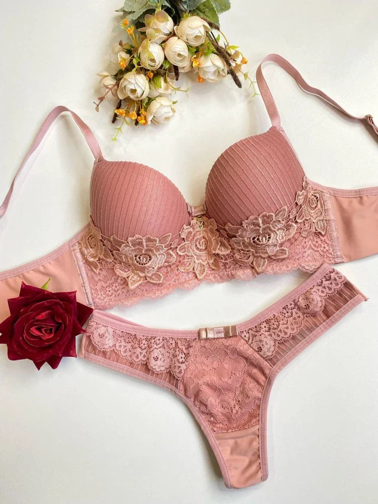 Lace Embroidery Bra Set Women Plus Size Push Up Underwear Set Bra And Panty Set